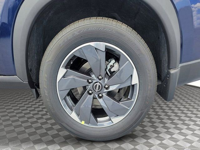Used 2026 Nissan Rogue SV image 12