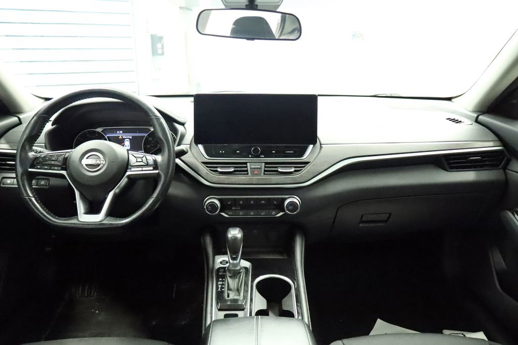 Used 2023 Nissan Altima 2.5 SV w/ SV Premium Package AWD/4WD image 23