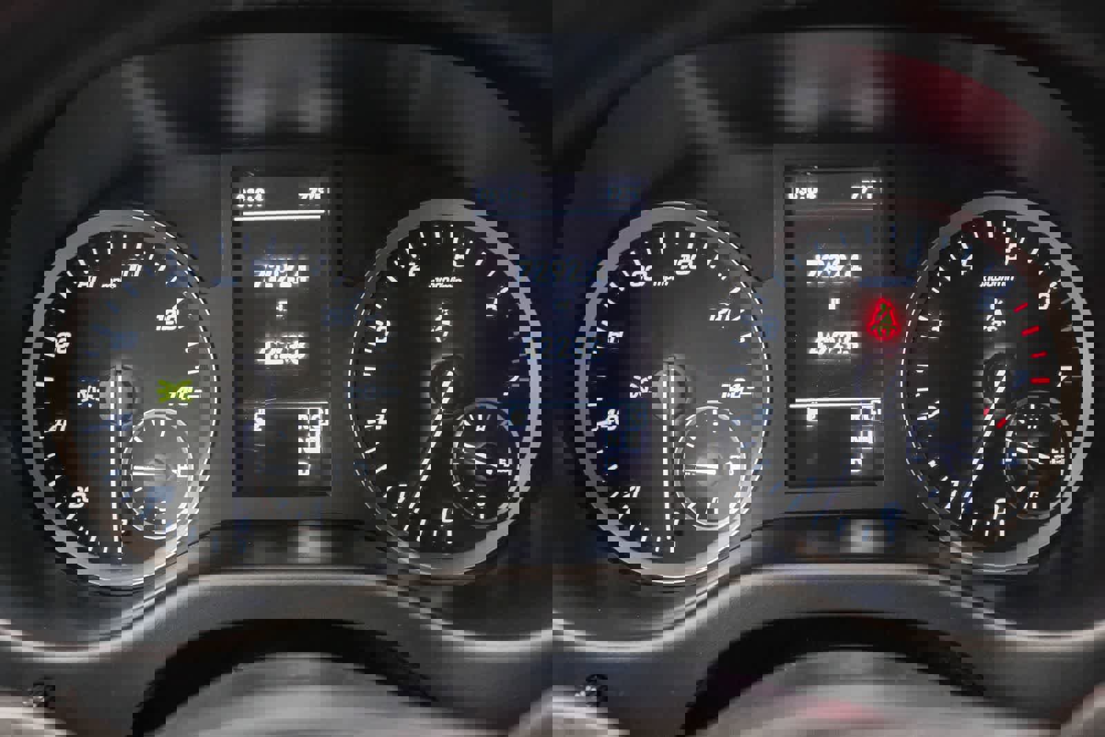 Used 2022 Mercedes-Benz Metris image 28