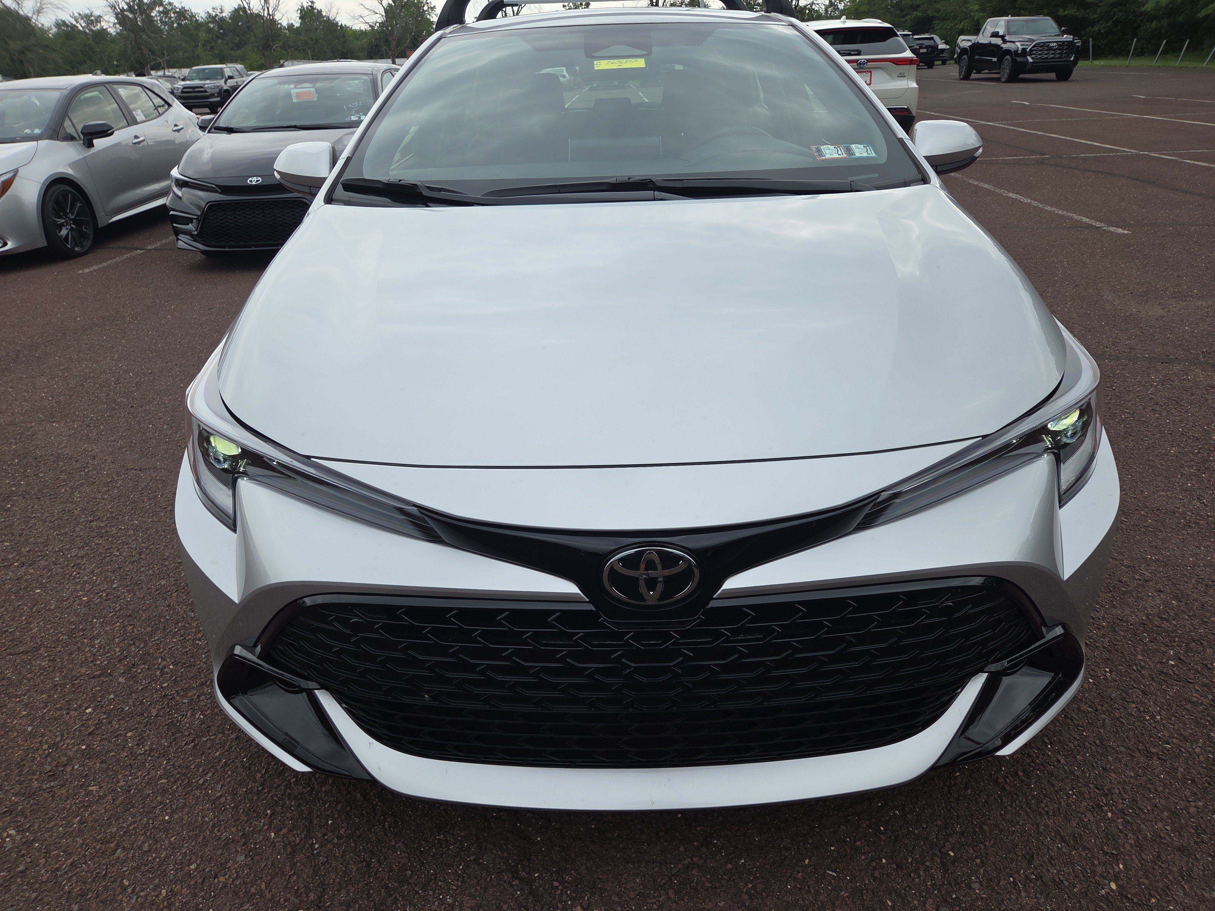 Certified 2025 Toyota Corolla SE FWD image 8