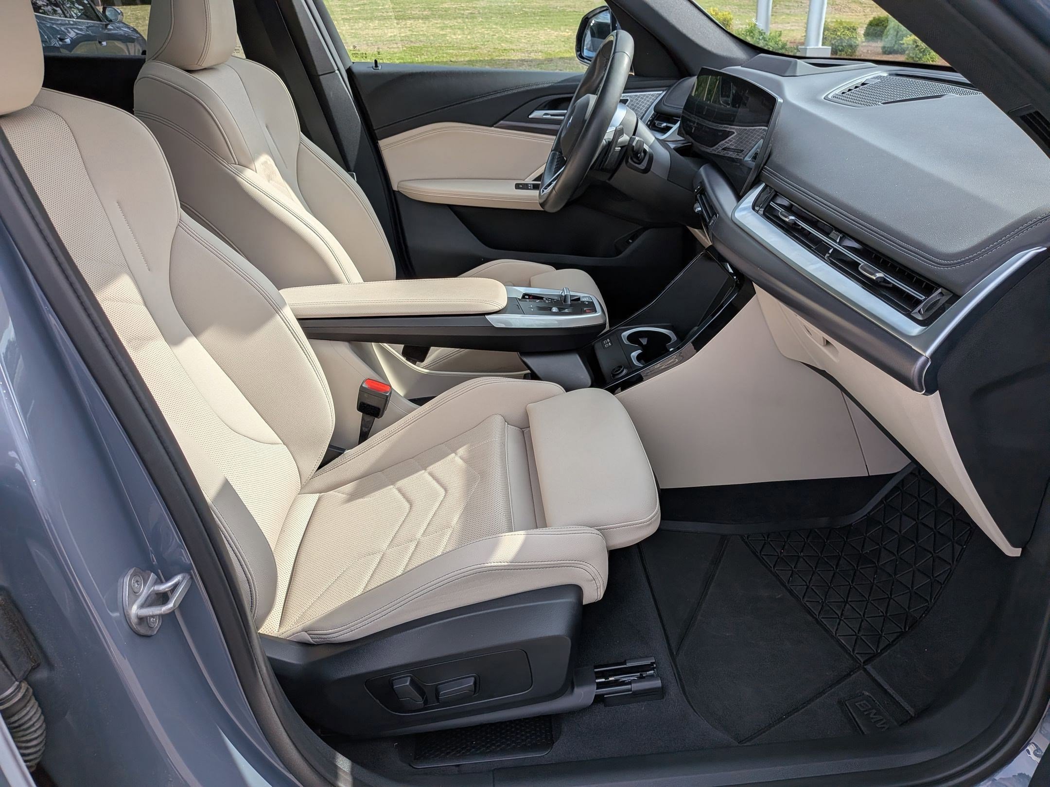 Certified 2023 BMW X1 xDrive28i w/ Premium Package AWD/4WD image 38