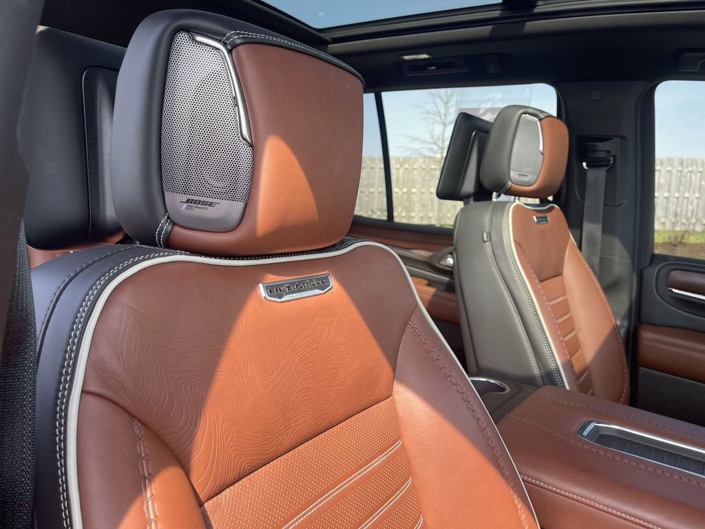 Used 2023 GMC Yukon Denali Ultimate image 35
