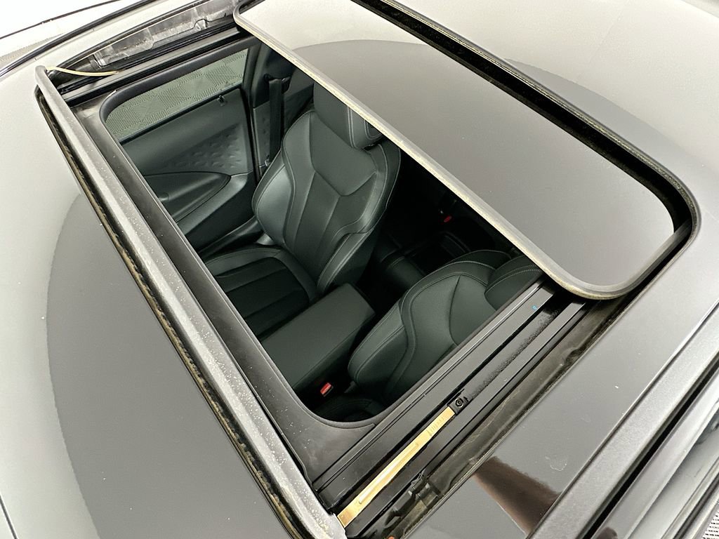 Certified 2023 BMW 230i Coupe w/ Convenience Package RWD image 22