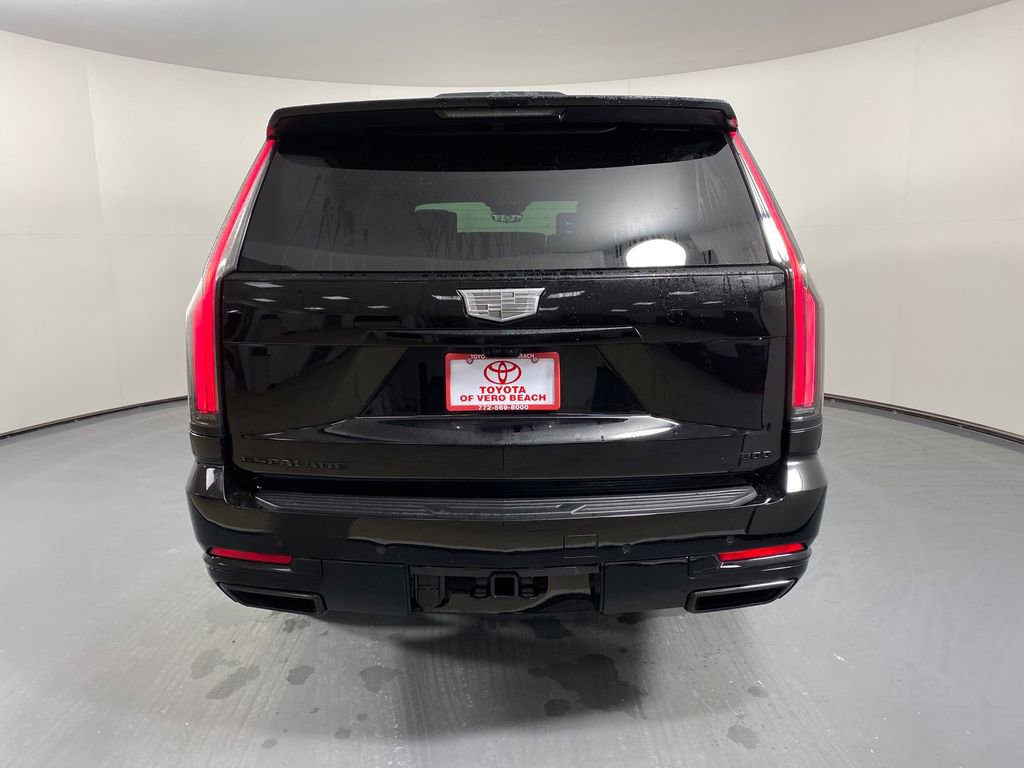 Used 2025 Cadillac Escalade ESV Sport Platinum w/ LPO, ONYX Package image 5