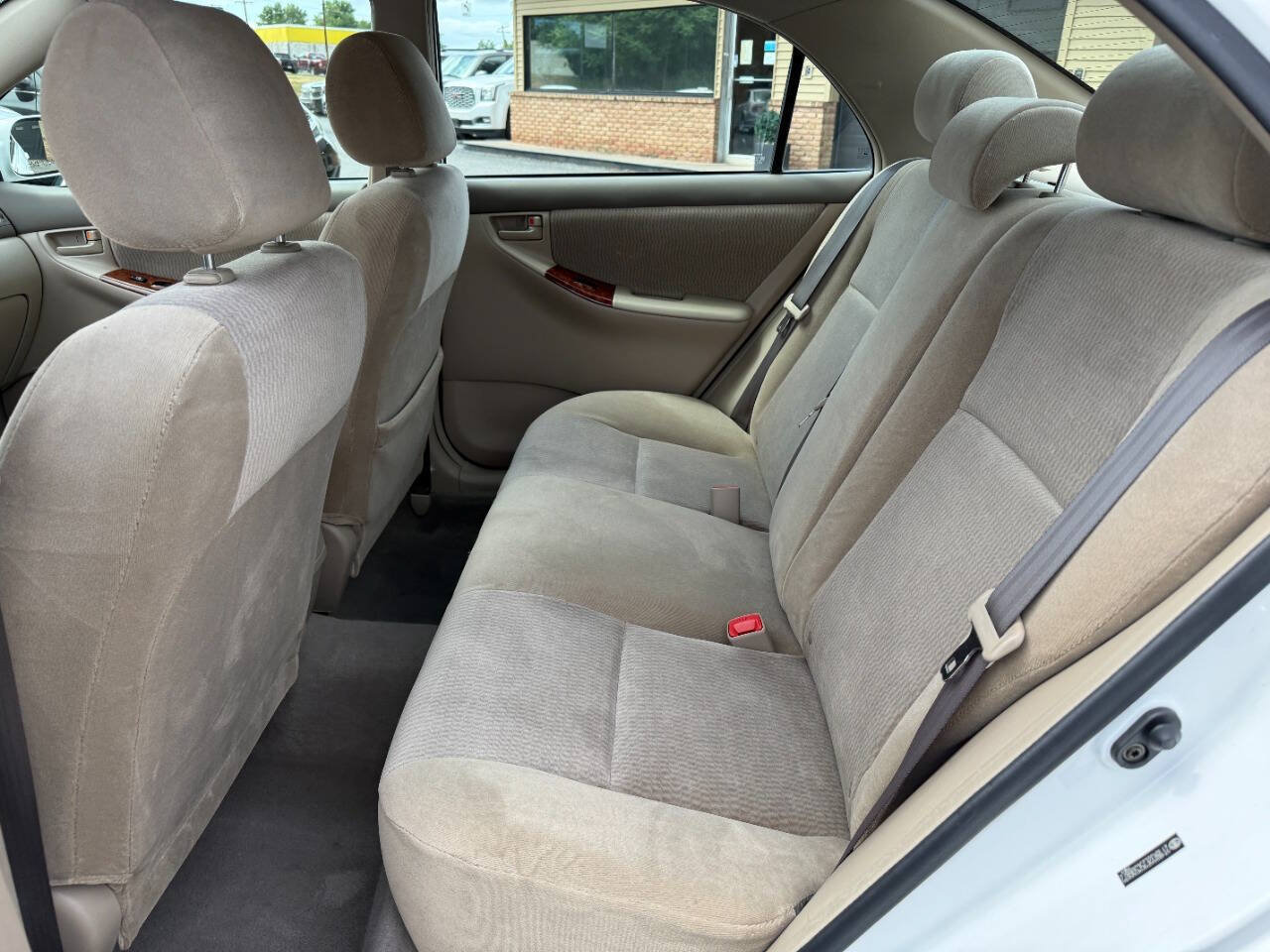 Used 2005 Toyota Corolla LE FWD image 21
