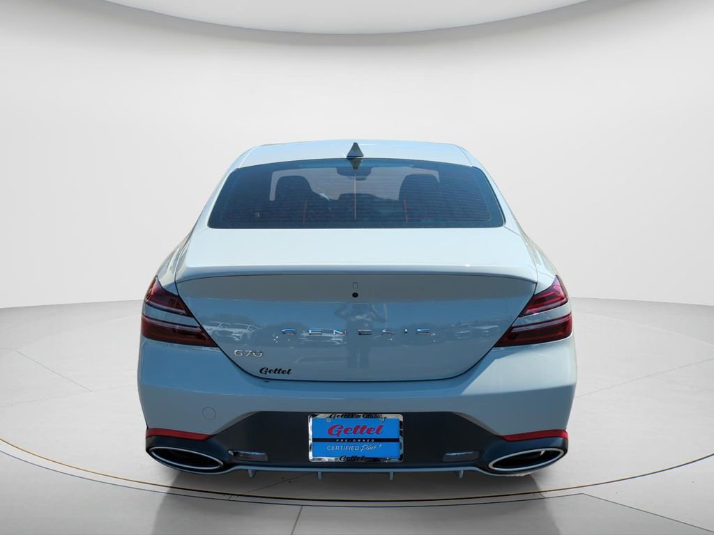 Used 2026 Genesis G70 2.5T image 6