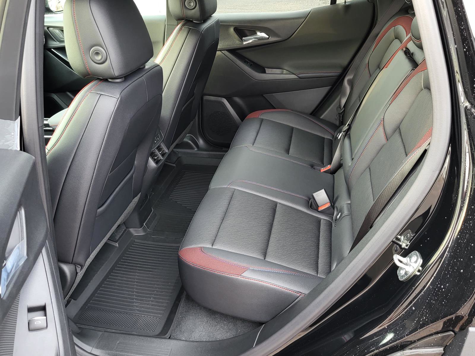 New 2026 Chevrolet Equinox RS image 13
