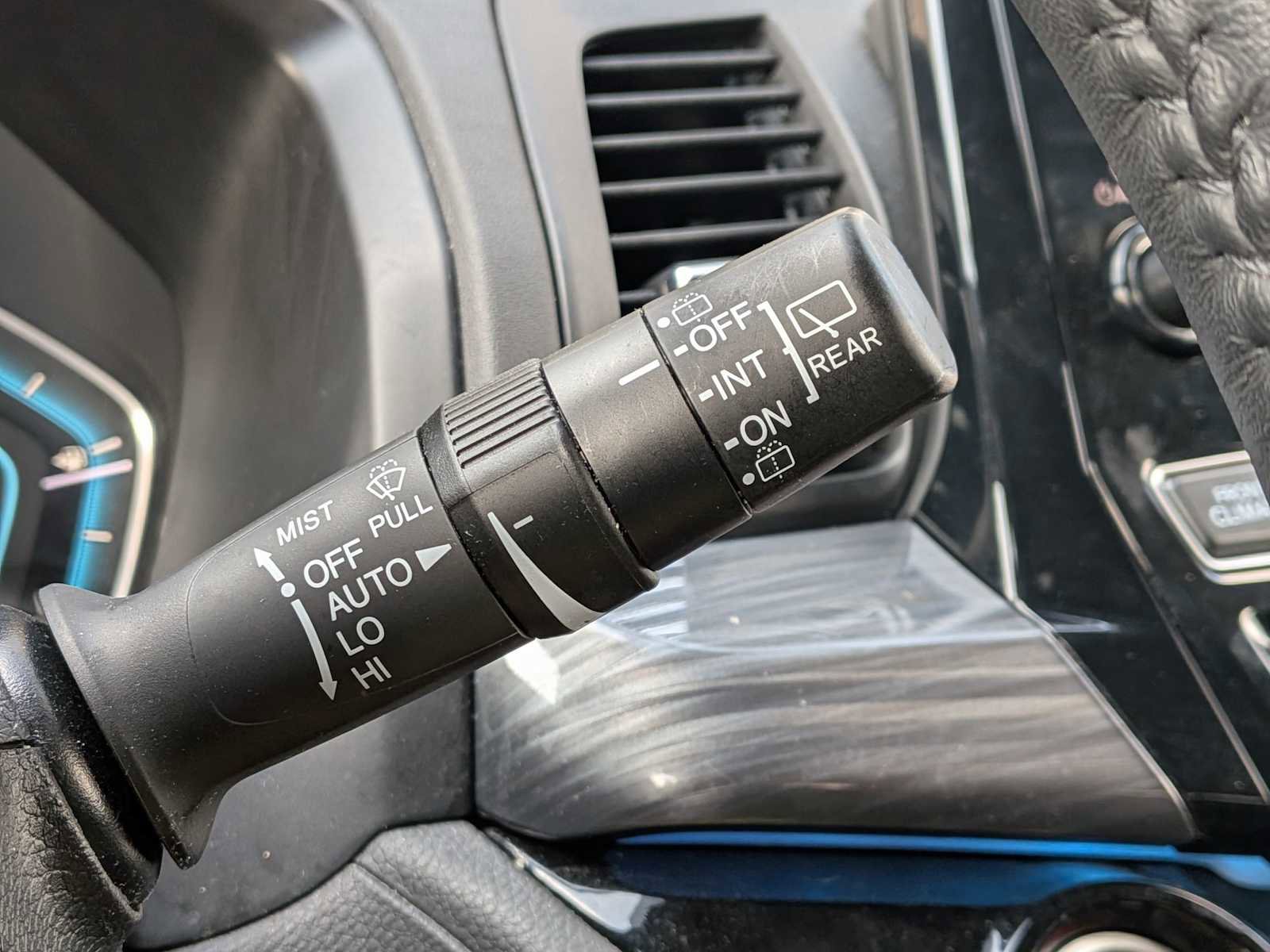 Certified 2023 Honda Odyssey Elite image 26