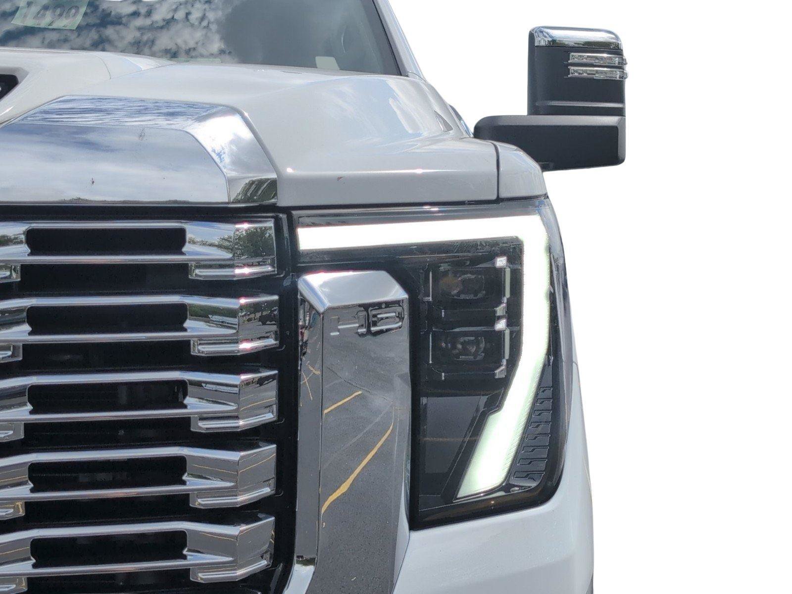 New 2026 GMC Sierra 2500 Denali w/ Denali Reserve Package AWD/4WD image 13