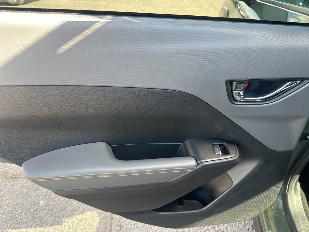 Used 2025 Subaru Crosstrek 2.5i Limited w/ Crosstrek Mirror Package image 21