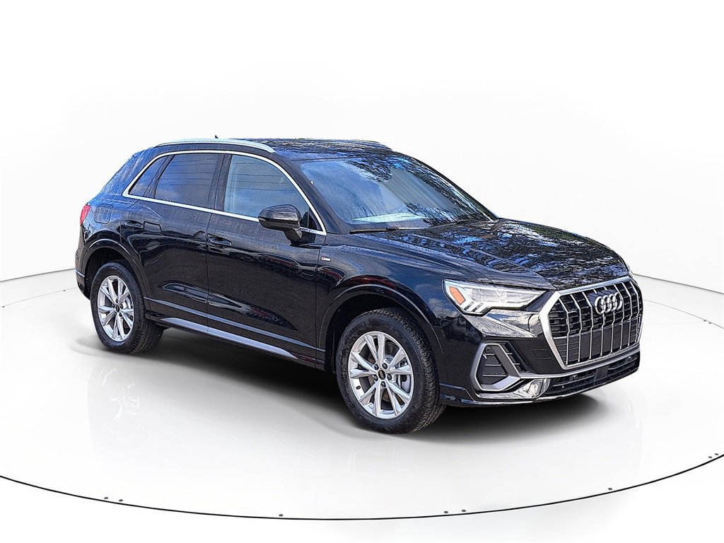 New 2025 Audi Q3 2.0T Premium image 1
