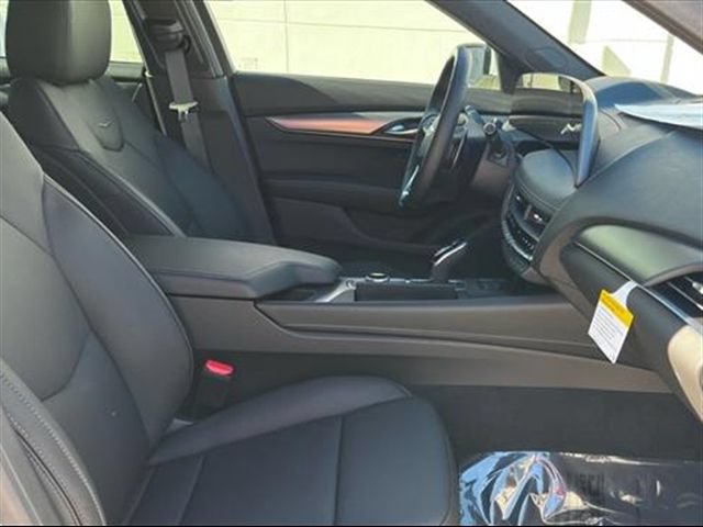 New 2025 Cadillac CT5 Premium Luxury AWD/4WD image 9