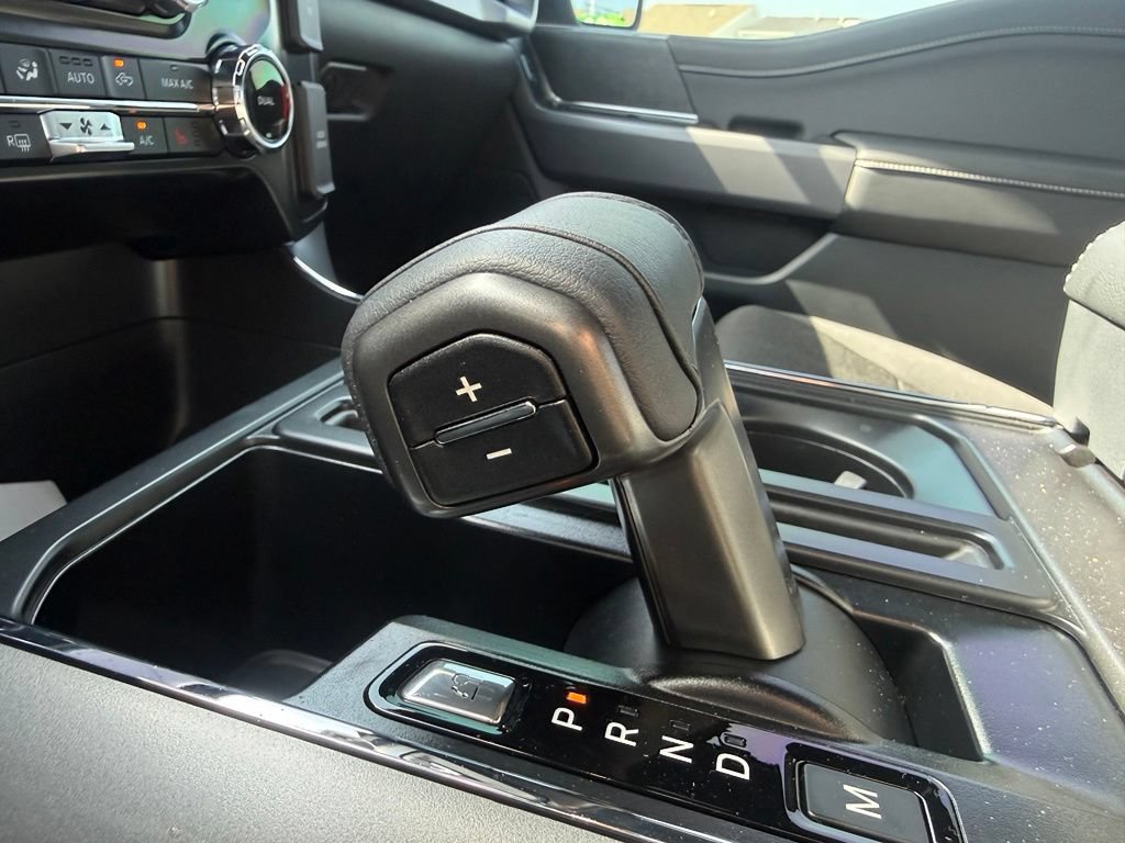 New 2026 Ford F150 XLT w/ Equipment Group 302A MID AWD/4WD image 27