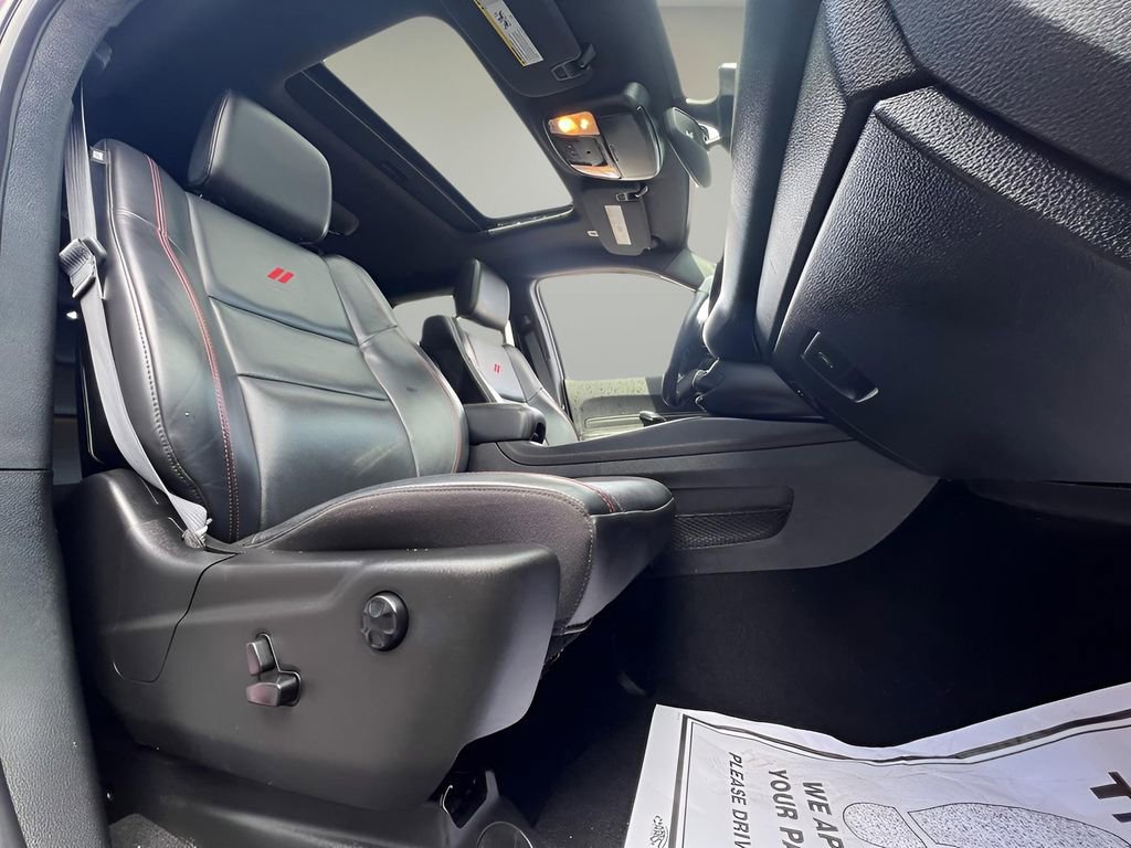 Used 2023 Dodge Durango GT image 31