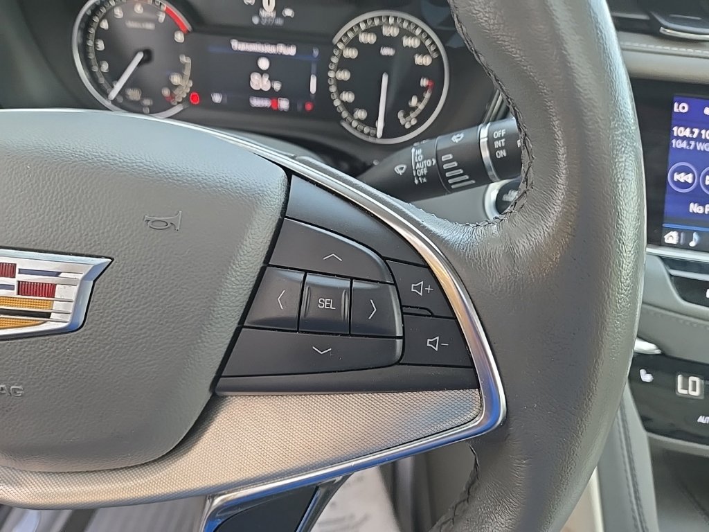 Certified 2023 Cadillac XT5 Premium Luxury AWD/4WD image 24