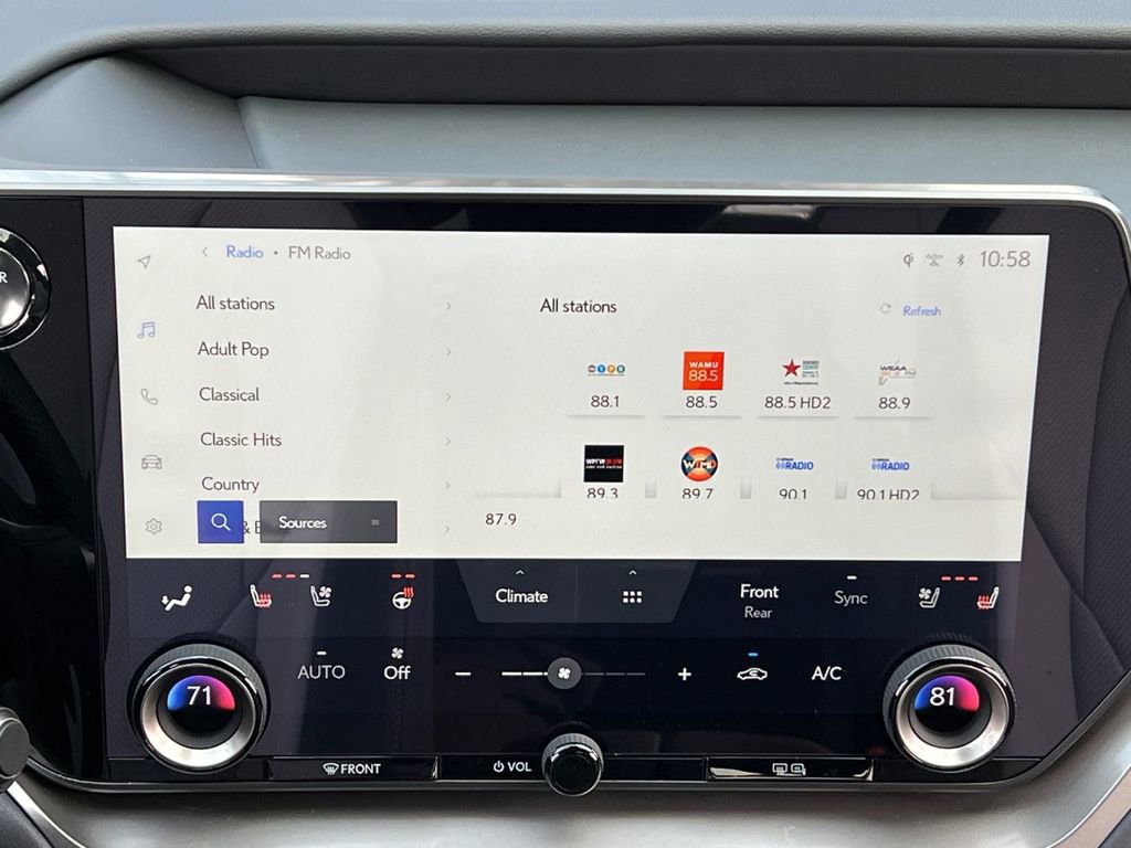 Certified 2026 Lexus TX 500h AWD w/ Technology Package image 21