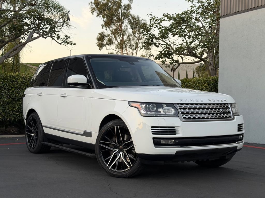 Used 2015 Land Rover Range Rover Autobiography image 1