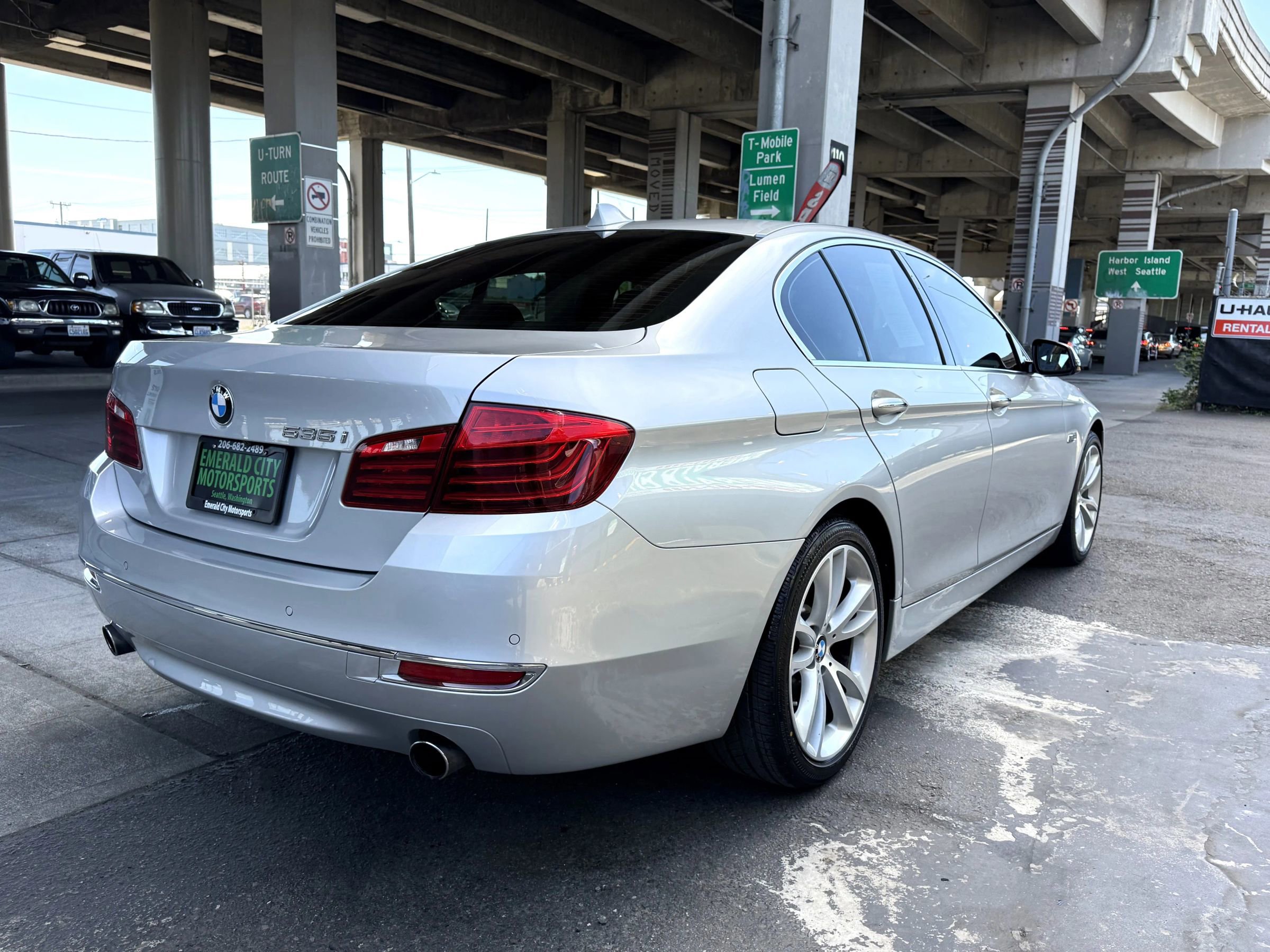 Used 2016 BMW 535i Sedan RWD image 5