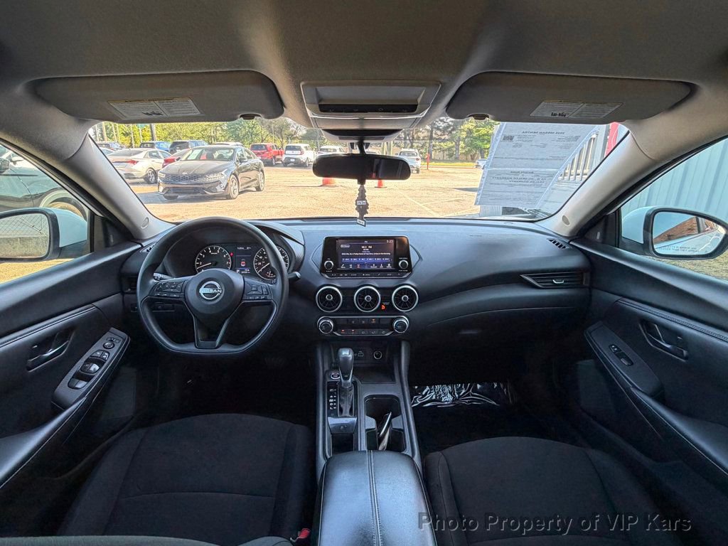 Used 2025 Nissan Sentra S image 13