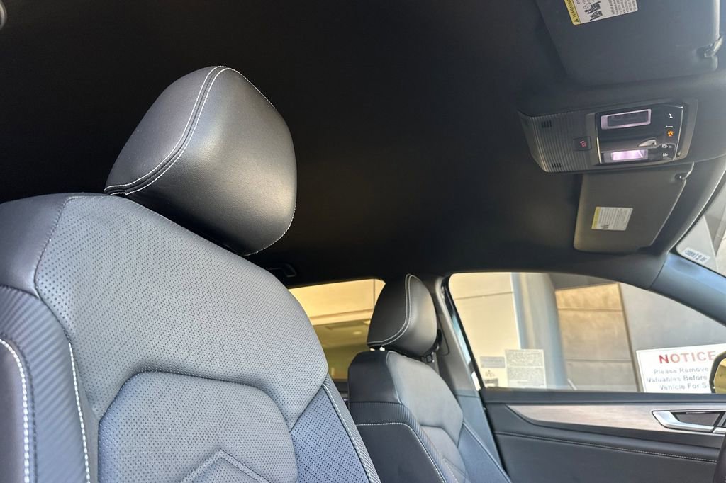 Used 2024 Volkswagen Atlas Cross Sport SE image 19