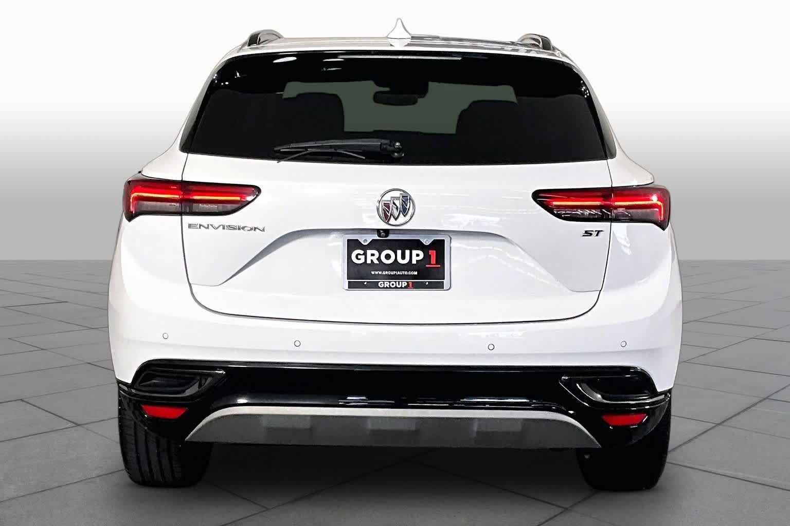 Certified 2023 Buick Envision Essence w/ Sport Touring Package FWD image 5