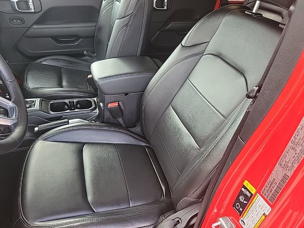 Used 2021 Jeep Wrangler Unlimited Sahara AWD/4WD image 20