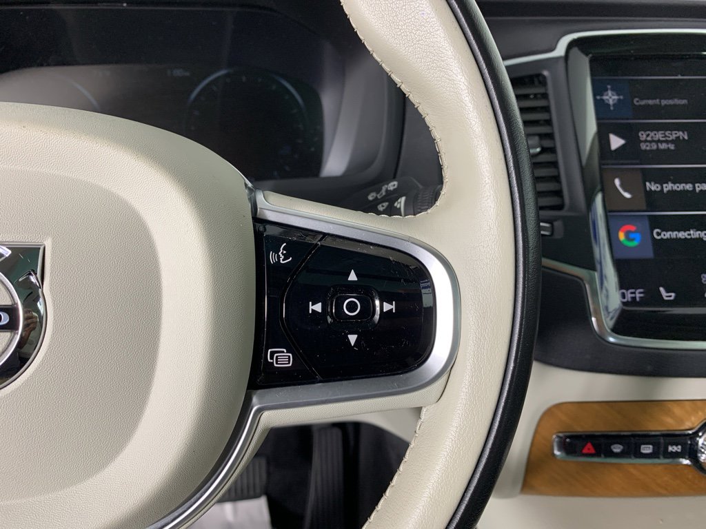 Used 2021 Volvo XC90 T6 Momentum image 21
