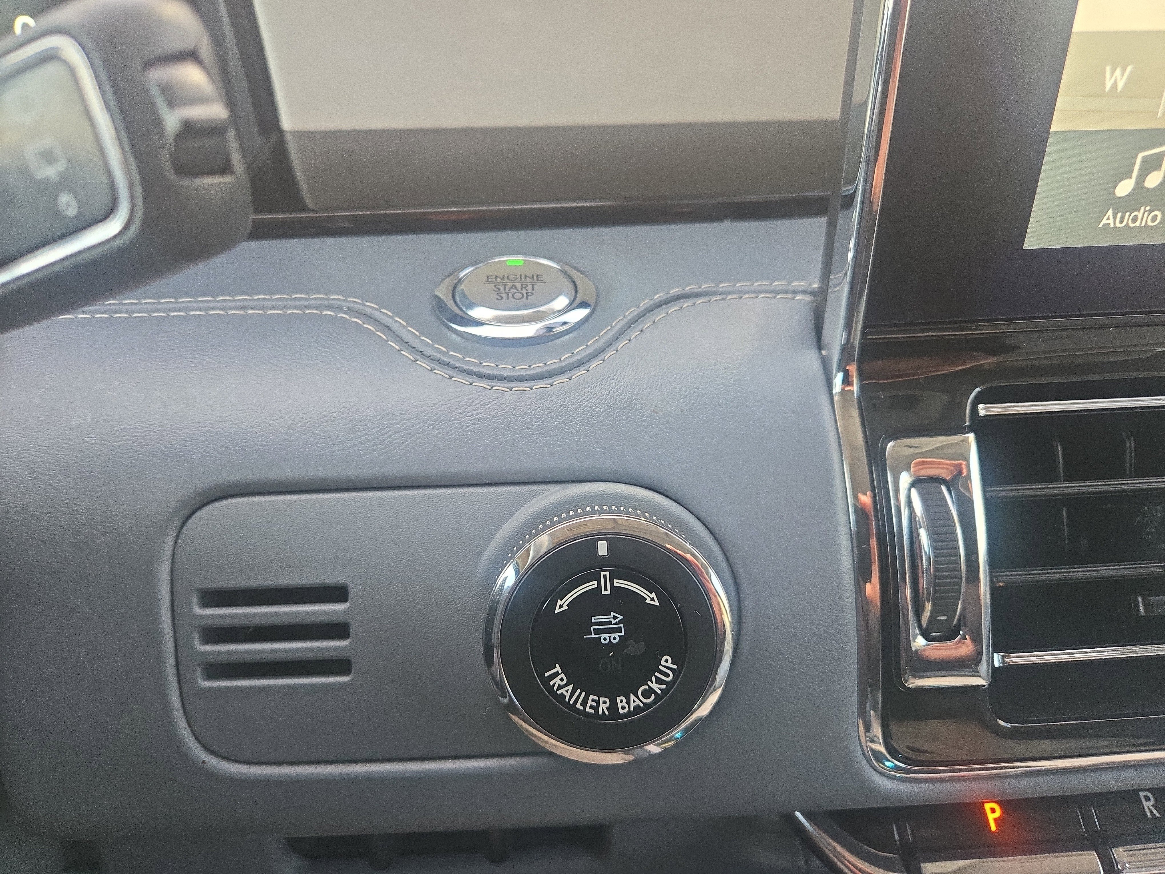 Used 2019 Lincoln Navigator Black Label w/ Cargo Package image 35