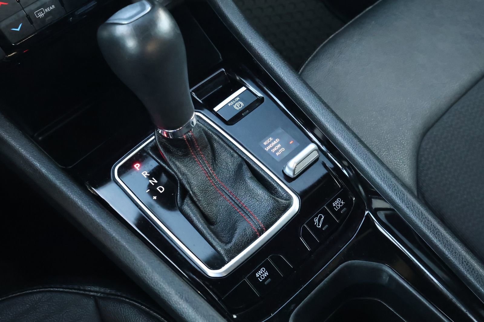 Used 2024 Jeep Compass Trailhawk image 23