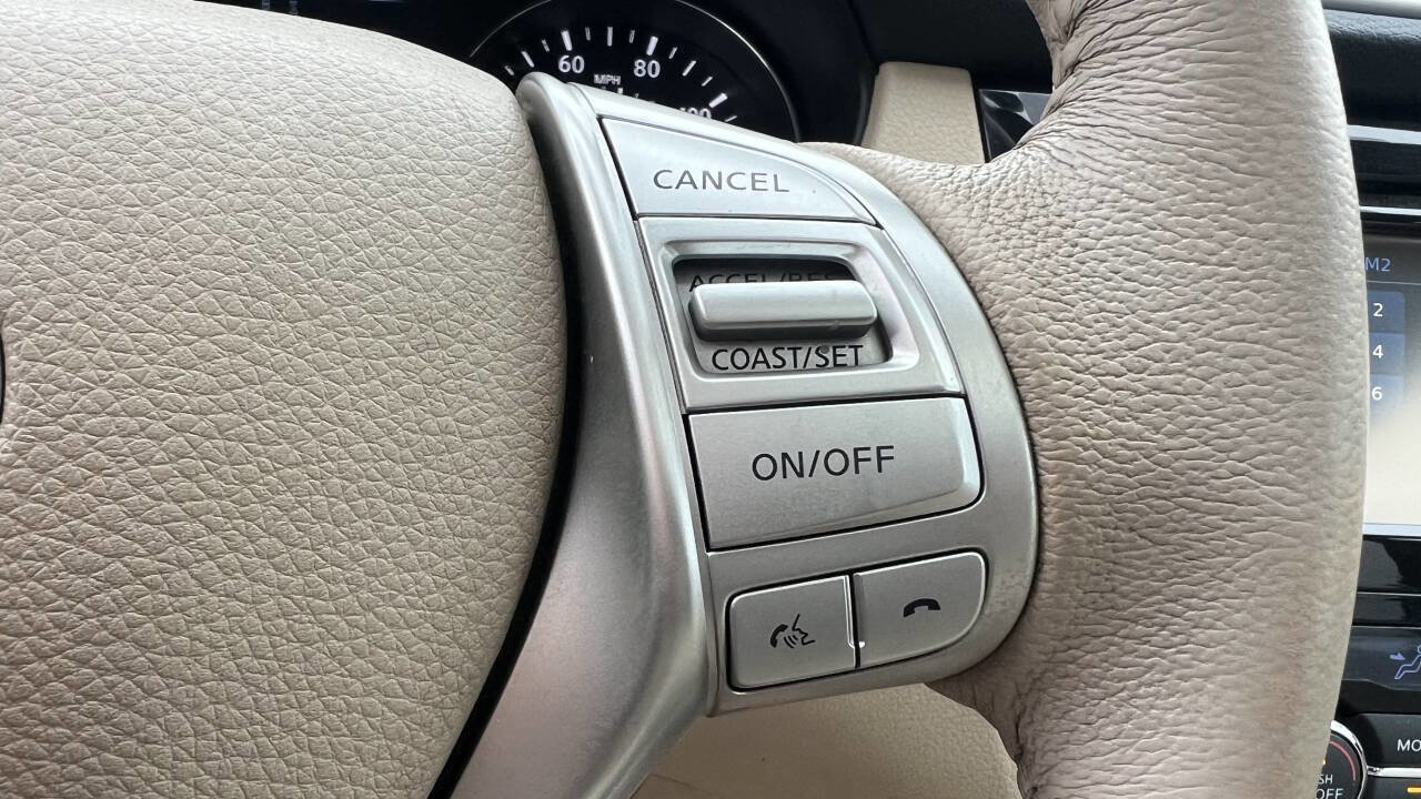 Used 2015 Nissan Rogue SL w/ SL Premium Package image 18