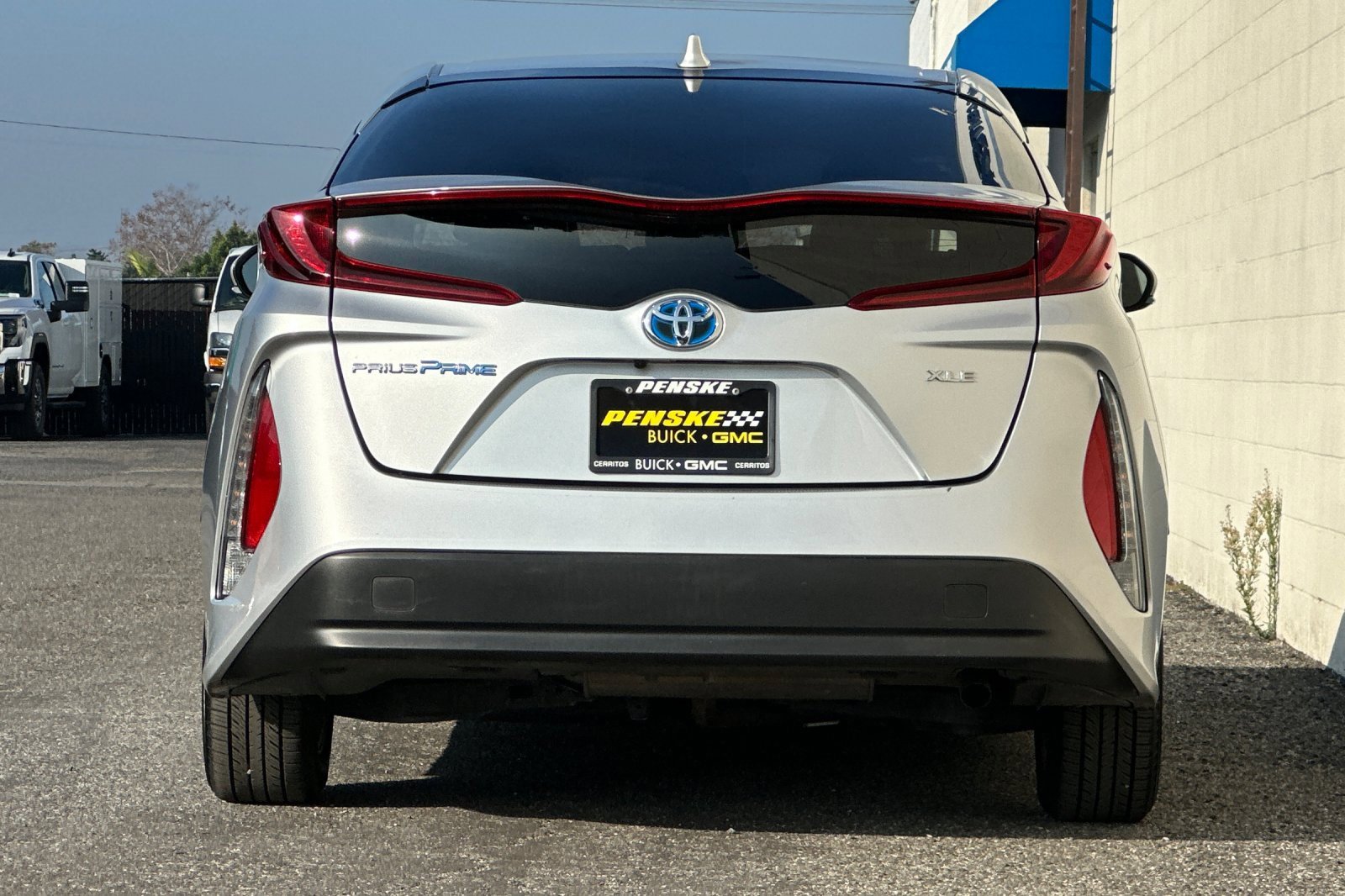 Used 2021 Toyota Prius Prime XLE image 5