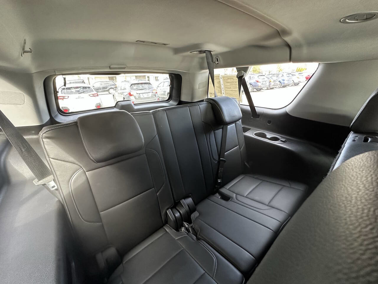 Used 2018 Chevrolet Suburban LT AWD/4WD image 14