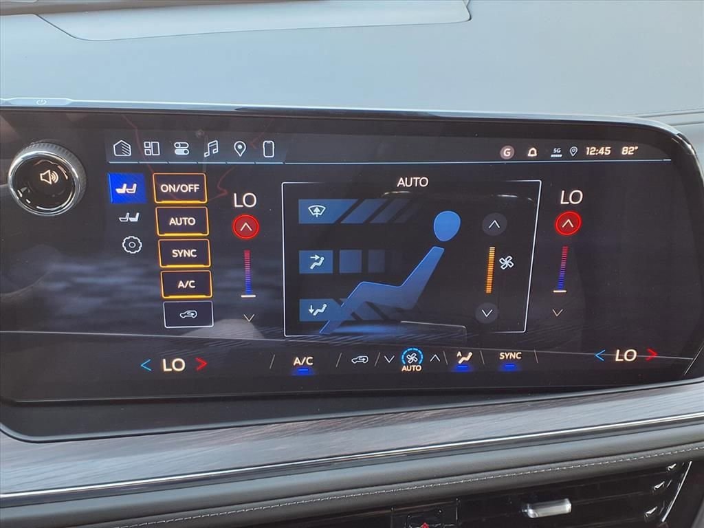 New 2026 Chevrolet Tahoe LS w/ Max Trailering Package AWD/4WD image 18