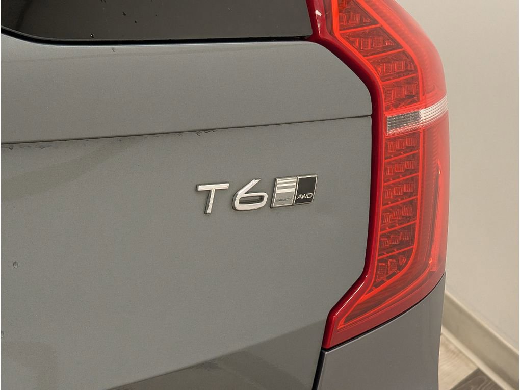 Used 2017 Volvo XC90 T6 Inscription w/ Vision Package image 6