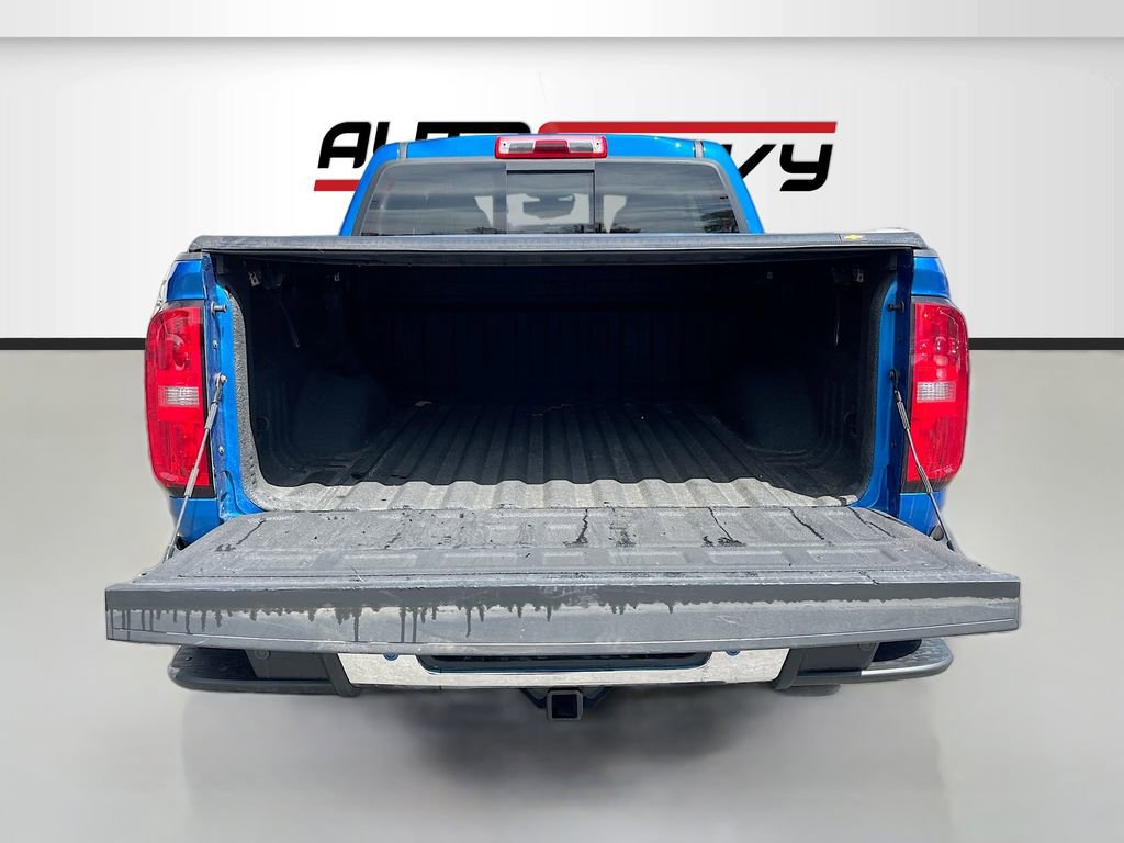 Used 2022 Chevrolet Colorado Z71 w/ Safety Package AWD/4WD image 24