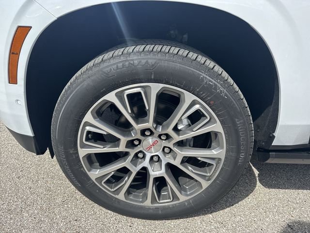 New 2026 GMC Yukon Denali w/ Denali Reserve Package image 10