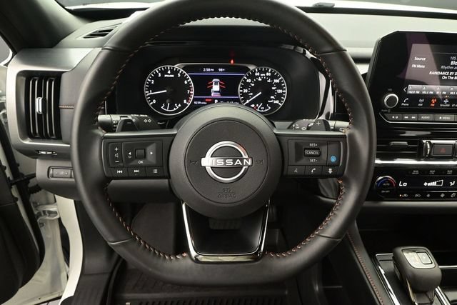 Used 2025 Nissan Pathfinder Rock Creek AWD/4WD image 7