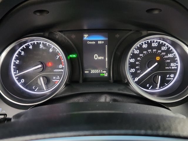 Used 2018 Toyota Camry SE w/ Moonroof Package FWD image 40