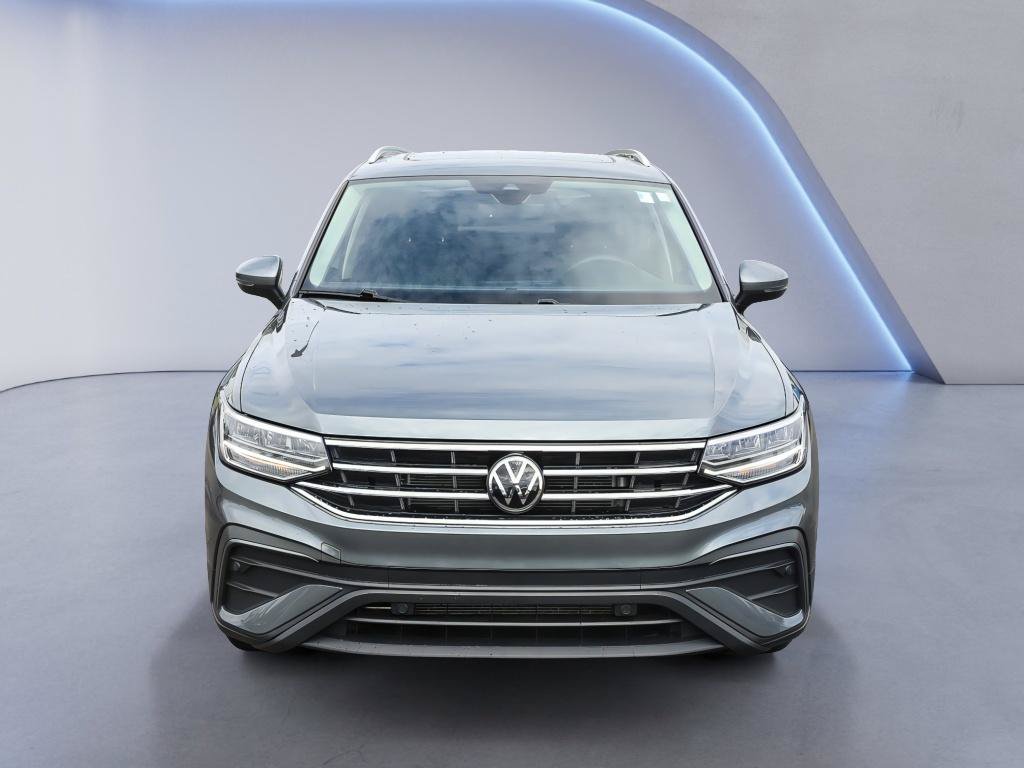 Used 2022 Volkswagen Tiguan SE AWD/4WD image 11