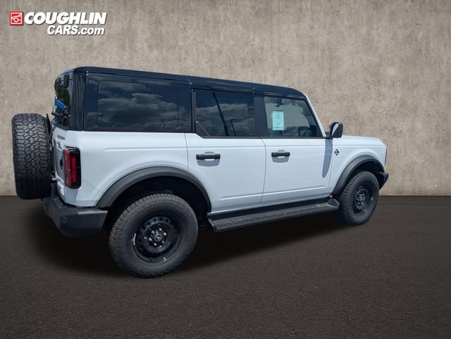 New 2026 Ford Bronco Outer Banks w/ Black Appearance Package AWD/4WD image 9