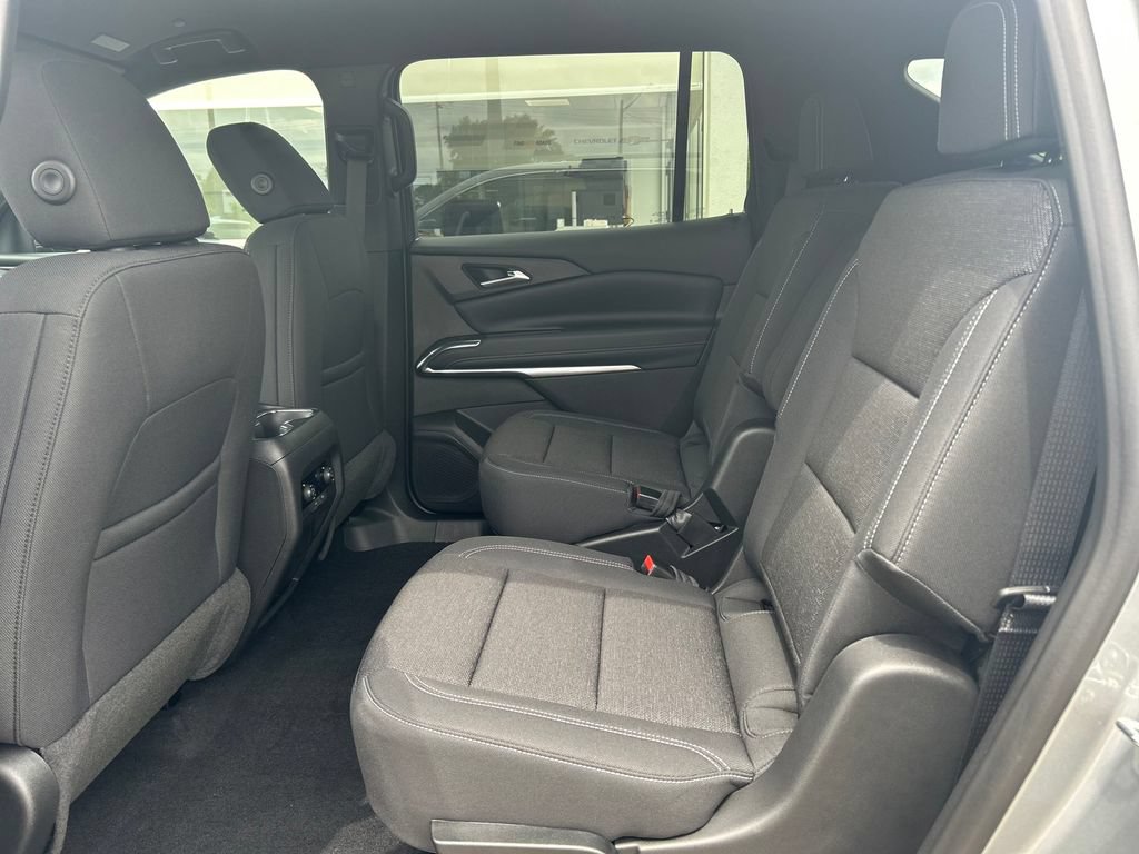 New 2026 Chevrolet Traverse LT FWD image 25
