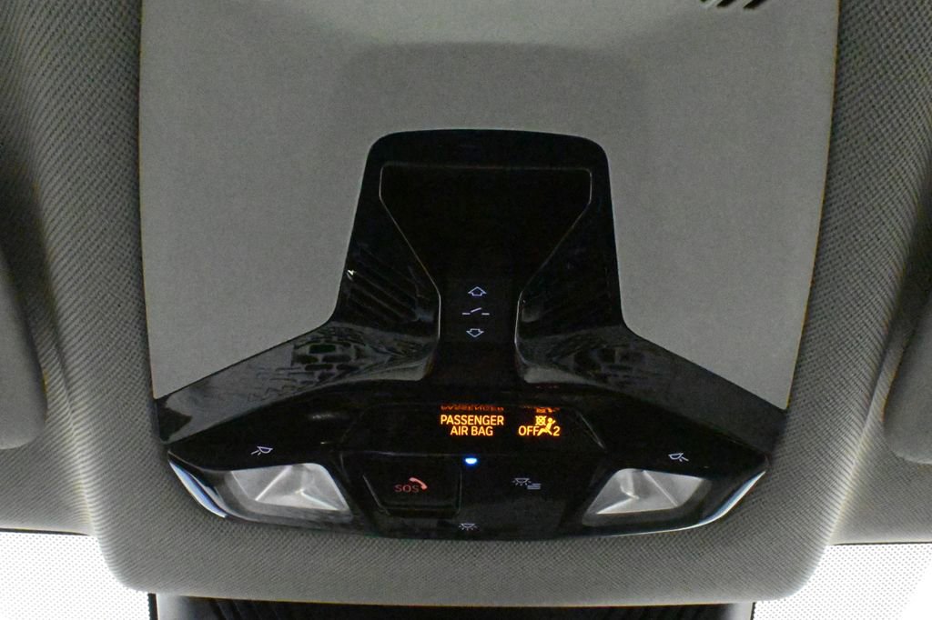 Used 2025 MINI Cooper 2-Door Hardtop image 22