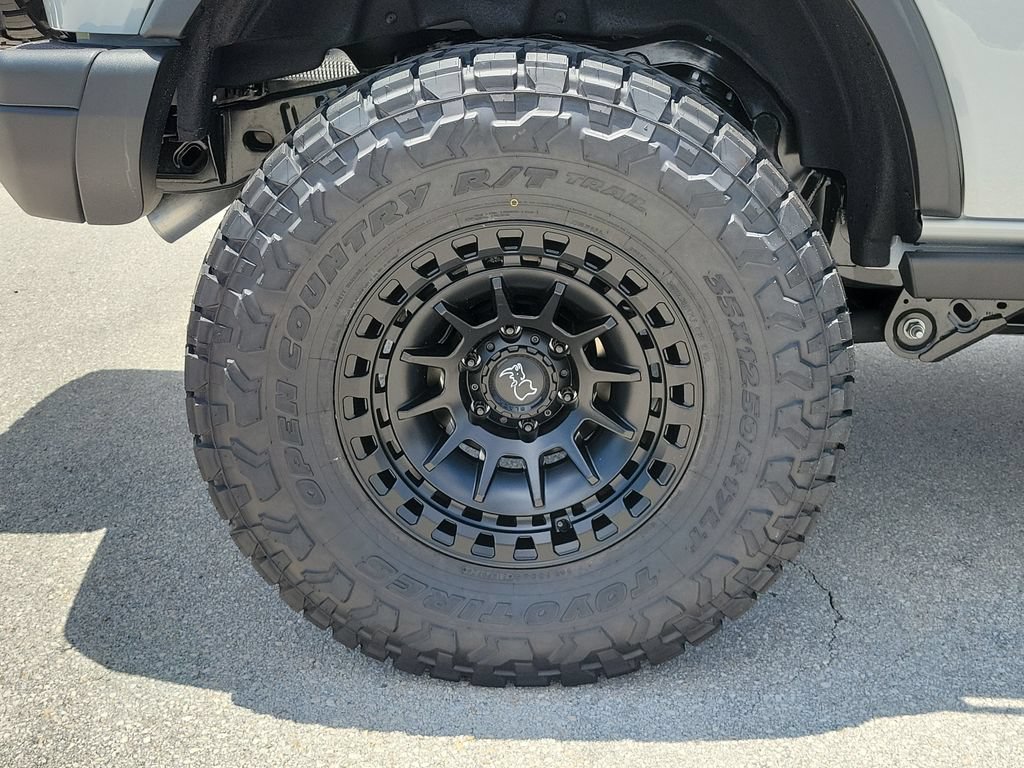 New 2026 Ford Bronco Big Bend w/ Black Diamond Package AWD/4WD image 6