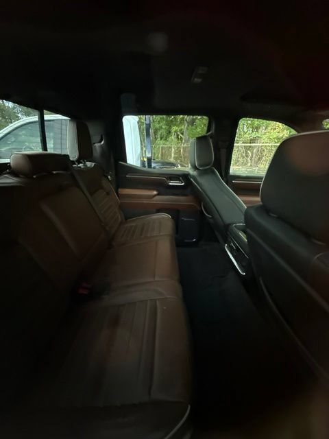 Used 2024 GMC Sierra 1500 Denali Ultimate AWD/4WD image 10