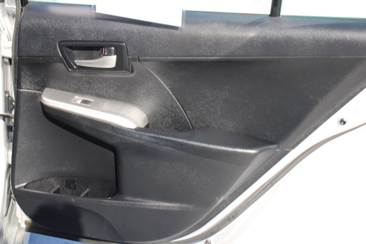 Used 2014 Toyota Camry SE image 16