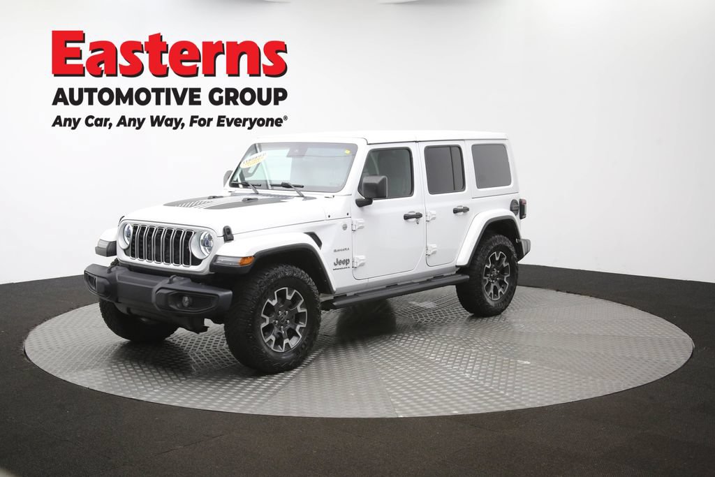 Used 2024 Jeep Wrangler Unlimited Sahara w/ Dual Top Group AWD/4WD image 55