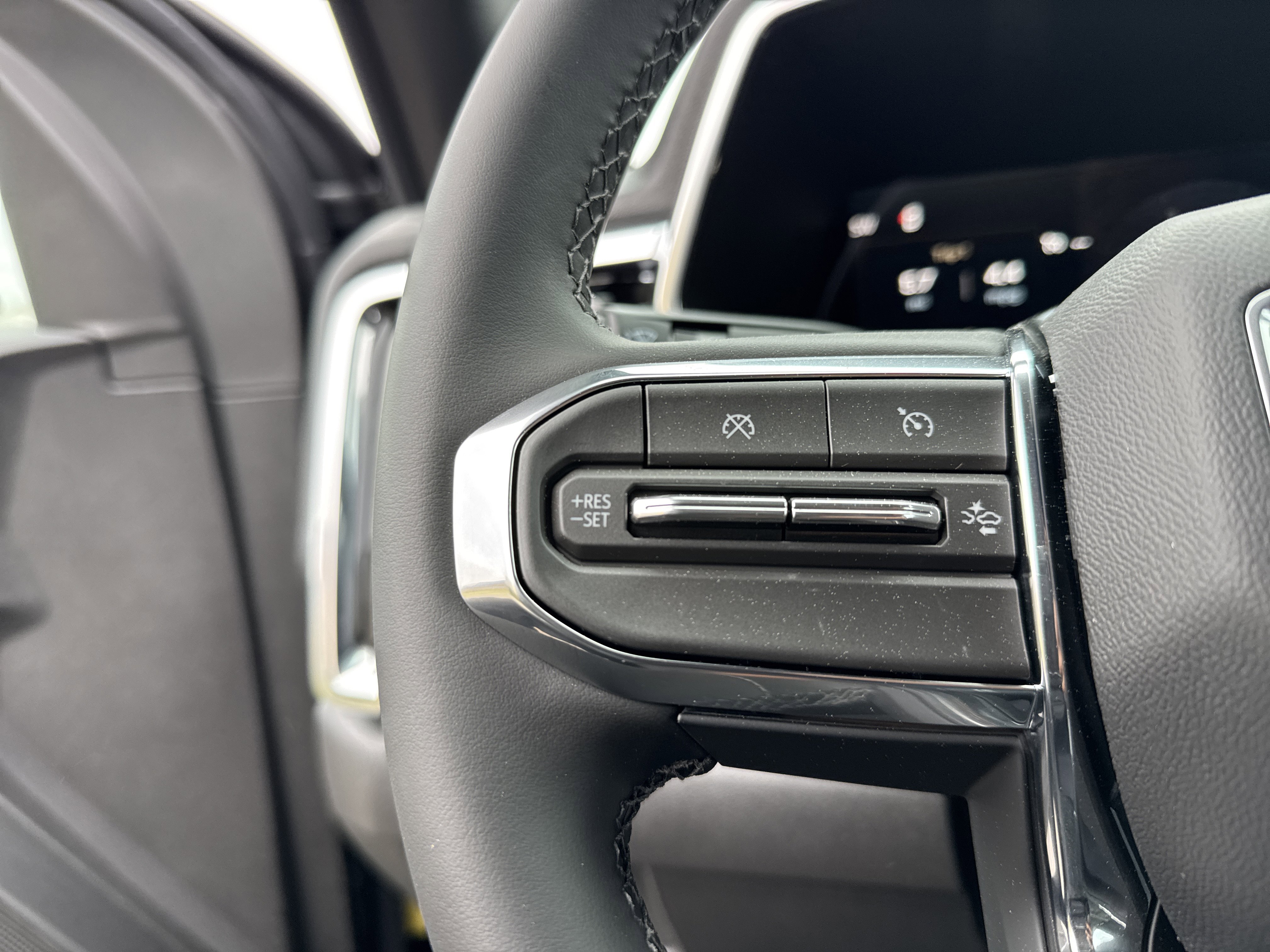 New 2026 GMC Canyon Elevation w/ Convenience Package image 18