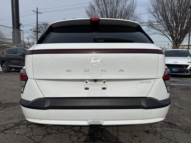 Used 2025 Hyundai Kona SEL image 18