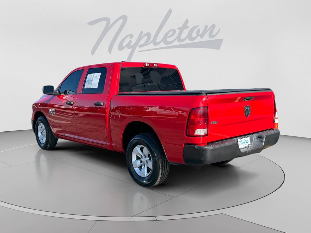 Used 2022 RAM 1500 Classic SLT RWD image 3