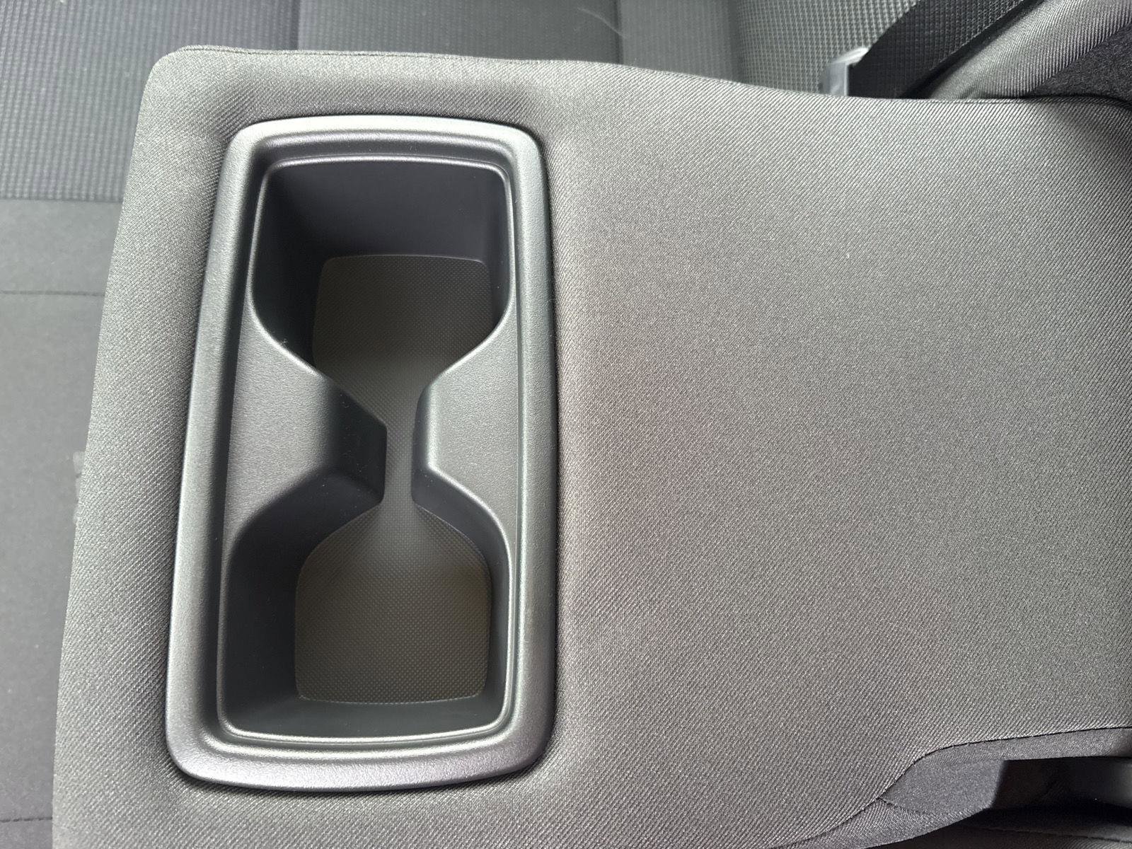 Used 2025 Toyota RAV4 LE image 22